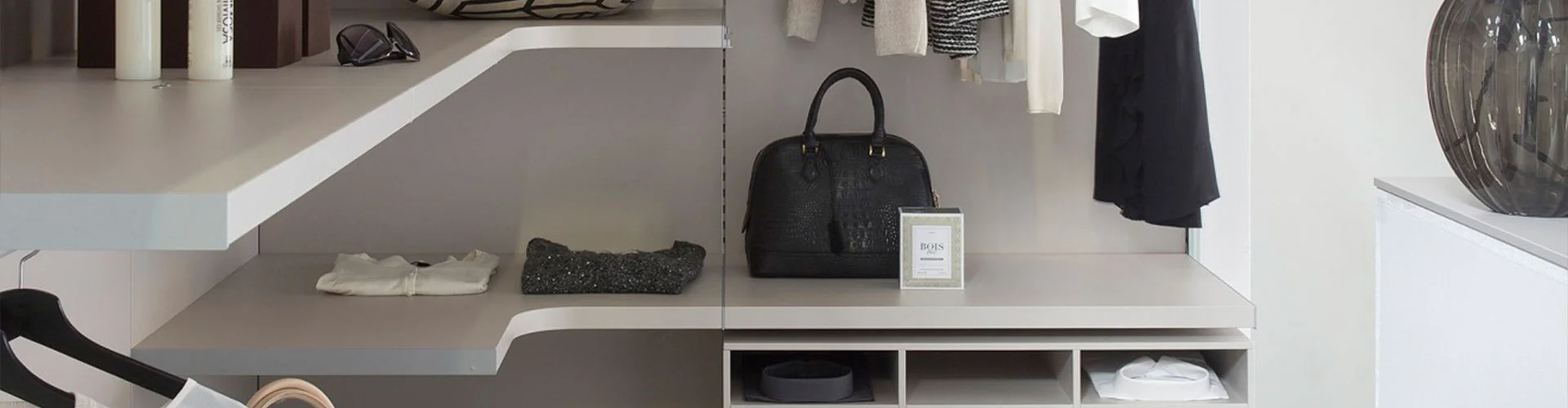 2217-maatwerkkasten_hoekkast-header.webp