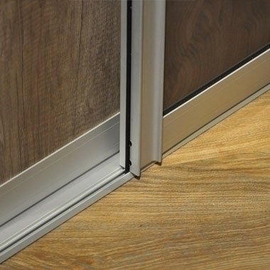 Schuifdeurkast detail